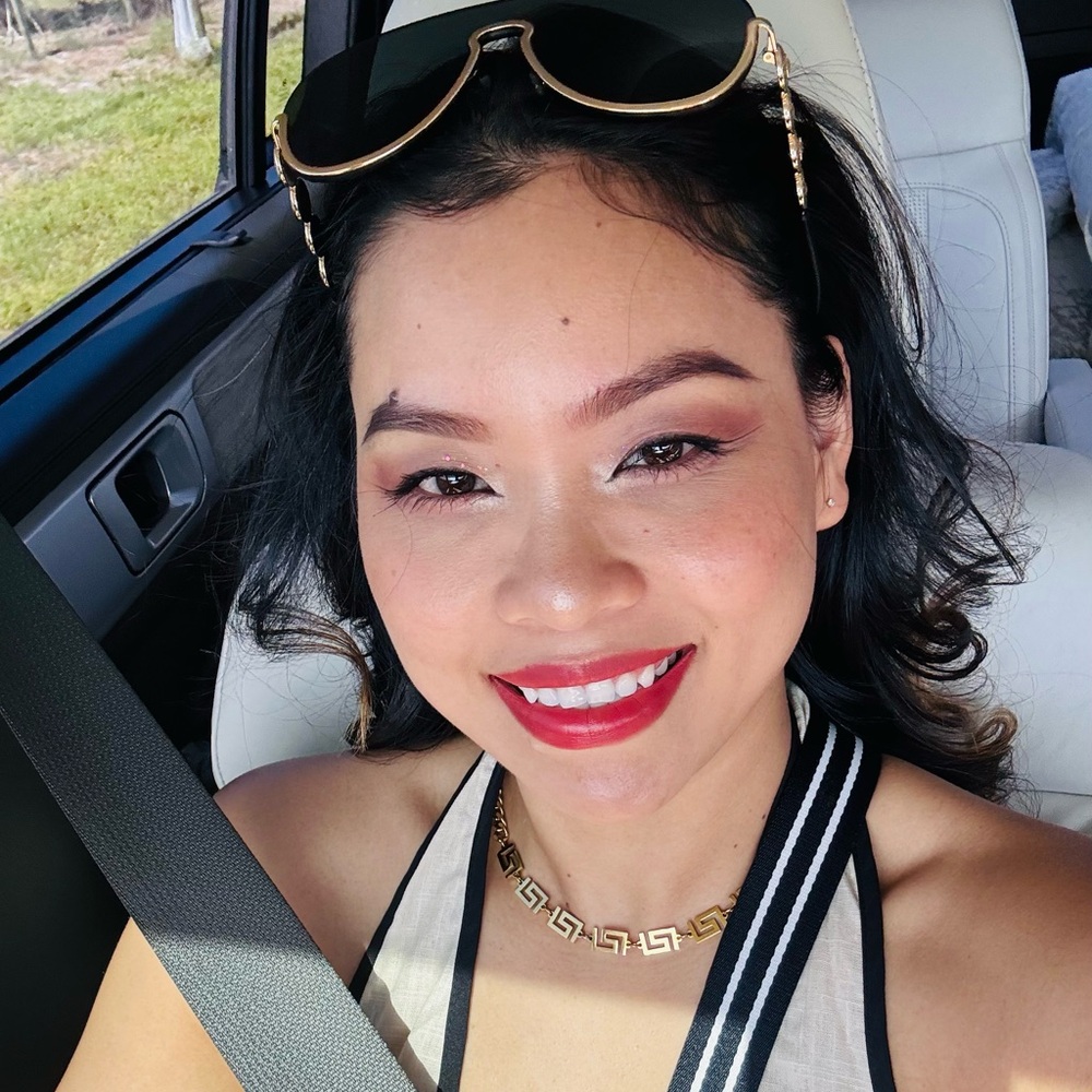 Meet your Posher, Anh